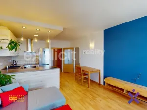 Pronájem bytu 2+kk, Zlín, Voženílkova, 51 m2