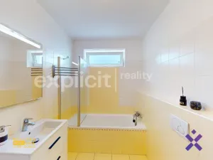 Pronájem bytu 2+kk, Zlín, Voženílkova, 51 m2