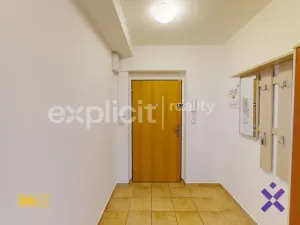Pronájem bytu 2+kk, Zlín, Voženílkova, 51 m2