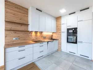 Pronájem bytu 2+kk, Kralupy nad Vltavou - Lobeček, J. Wolkera, 63 m2
