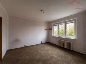 Prodej bytu 3+1, Kadaň, Chomutovská, 72 m2