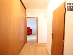 Prodej bytu 2+1, Praha - Záběhlice, Přesličková, 56 m2