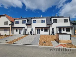 Prodej pozemku pro bydlení, Velká Polom, Osvoboditelů, 182 m2