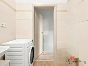 Prodej bytu 2+kk, Milovice - Mladá, Slepá, 41 m2