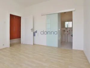 Pronájem bytu 2+kk, Praha, Terronská, 58 m2