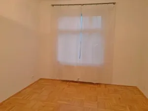 Pronájem bytu 2+1, Praha - Vršovice, Madridská, 72 m2