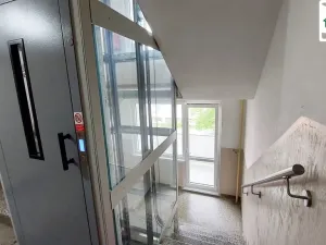 Prodej bytu 3+1, Cheb, Lesní, 65 m2