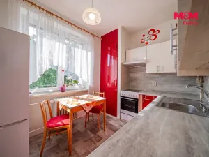Prodej bytu 3+1, Třinec - Lyžbice, Štefánikova, 71 m2