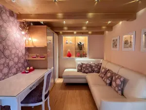 Prodej bytu 3+kk, Karlovy Vary, Sadová, 64 m2