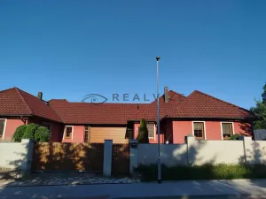 Pronájem rodinného domu, Lipí, 140 m2