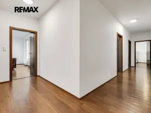 Prodej bytu 4+kk, Praha - Dolní Měcholupy, Kryšpínova, 107 m2