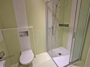 Pronájem bytu 2+kk, Praha - Černý Most, Bryksova, 39 m2