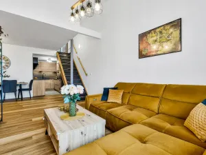 Prodej bytu 3+kk, Šestajovice, Komenského, 116 m2