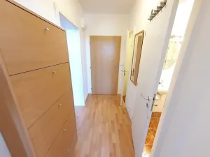 Pronájem bytu 2+kk, Praha - Krč, Štúrova, 40 m2
