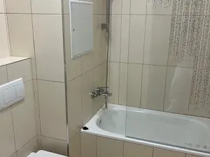 Pronájem bytu 2+kk, Praha - Kamýk, Zvolská, 40 m2