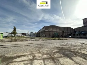 Pronájem komerčního pozemku, Hradec Králové - Kukleny, Pražská třída, 4000 m2