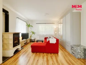 Prodej rodinného domu, Valy, Na Stráni, 238 m2