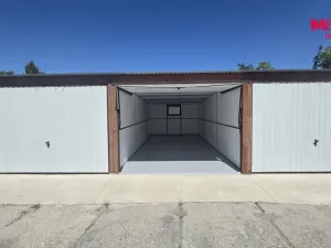 Prodej garáže, Chropyně, 21 m2