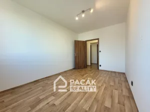 Pronájem bytu 3+1, Olomouc - Neředín, Stiborova, 74 m2
