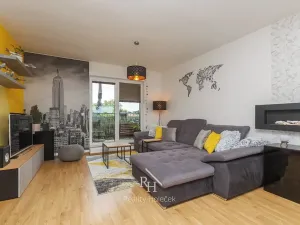 Prodej bytu 2+kk, Buštěhrad, Ořešín, 52 m2