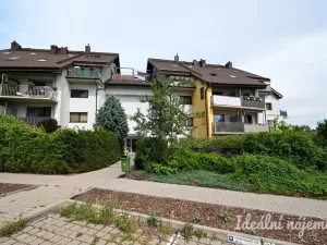 Pronájem bytu 2+kk, Moravany, Višňová, 61 m2
