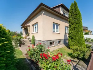 Prodej vícegeneračního domu, Veltruby, Nová, 340 m2
