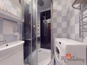 Prodej bytu 2+1, Kadaň, Chomutovská, 51 m2