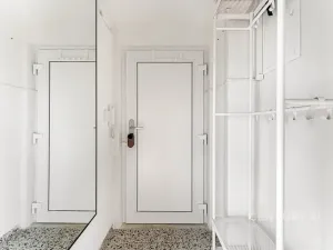 Prodej bytu 1+1, Praha - Košíře, Holečkova, 31 m2