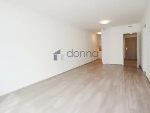 Pronájem bytu 2+kk, Praha - Háje, Sochorcova, 64 m2