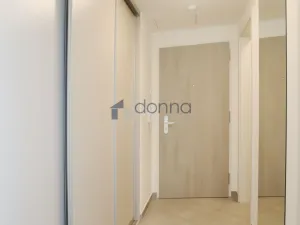 Pronájem bytu 2+kk, Praha - Háje, Sochorcova, 64 m2