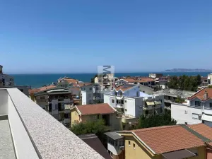 Prodej bytu 3+kk, Golem, 117 m2