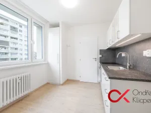 Pronájem bytu 3+1, Praha, Lamačova, 73 m2