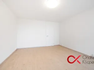 Pronájem bytu 3+1, Praha, Lamačova, 73 m2