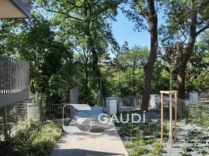 Pronájem bytu 1+kk, Praha - Hrdlořezy, Mezitraťová, 37 m2