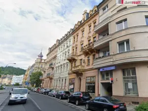 Prodej bytu 2+1, Karlovy Vary, Vítězná, 110 m2
