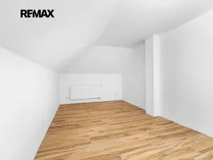 Prodej vícegeneračního domu, Kasejovice, 250 m2