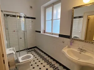 Pronájem kanceláře, Praha - Libeň, Zvonařovská, 56 m2