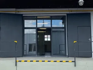 Pronájem obchodního prostoru, Praha - Horní Počernice, Bystrá, 106 m2