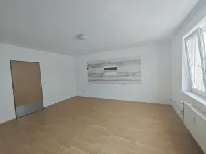 Pronájem bytu 2+1, Vsetín, Smetanova, 80 m2