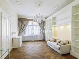 Prodej bytu 4+kk, Praha - Staré Město, Valentinská, 157 m2