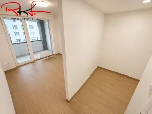 Pronájem bytu 2+kk, Praha, U Pergamenky, 55 m2