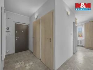 Prodej bytu 4+1, Police nad Metují - Velká Ledhuje, Fučíkova, 94 m2