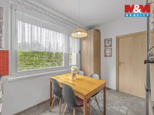 Prodej bytu 4+1, Police nad Metují - Velká Ledhuje, Fučíkova, 94 m2
