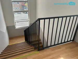Pronájem kanceláře, Mariánské Lázně, třída Vítězství, 40 m2