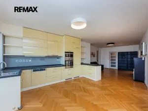 Pronájem bytu 3+kk, Praha - Podolí, U Kublova, 88 m2