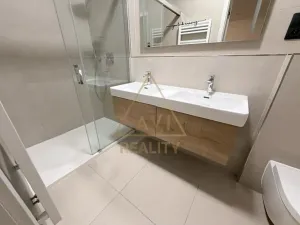Pronájem bytu 2+kk, Praha - Libeň, Andrštova, 58 m2