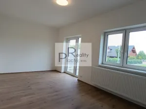 Prodej bytu 2+kk, Hevlín, 69 m2