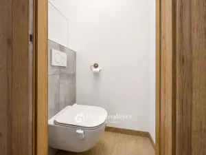 Pronájem bytu 2+1, Znojmo, Dukelských bojovníků, 55 m2