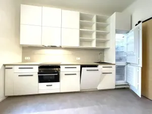 Pronájem bytu 2+kk, Praha - Vršovice, Na spojce, 45 m2