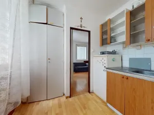Prodej bytu 1+1, Praha - Černý Most, Cíglerova, 35 m2